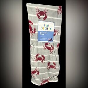 Ocean Life Crabs Plush Decorative Throw Gray White Red Striped 50x60 Seafood NWT